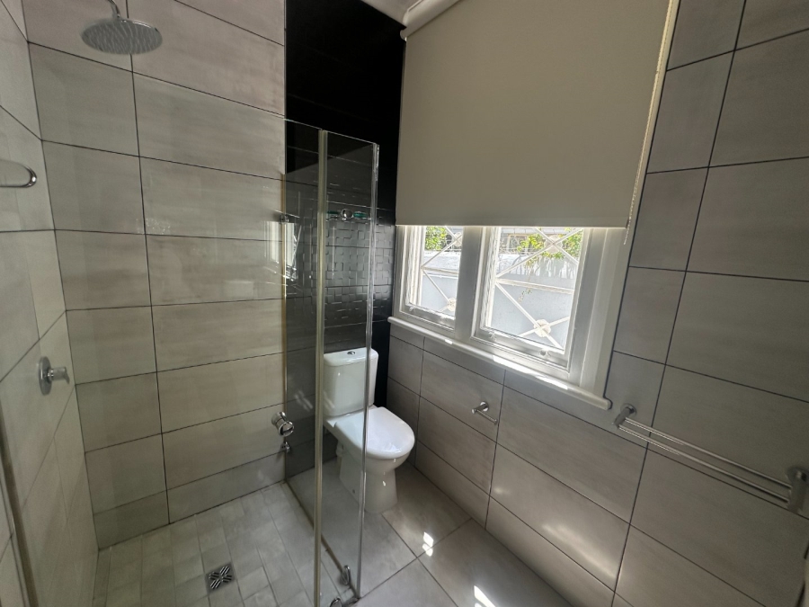 To Let 3 Bedroom Property for Rent in Green Point Western Cape